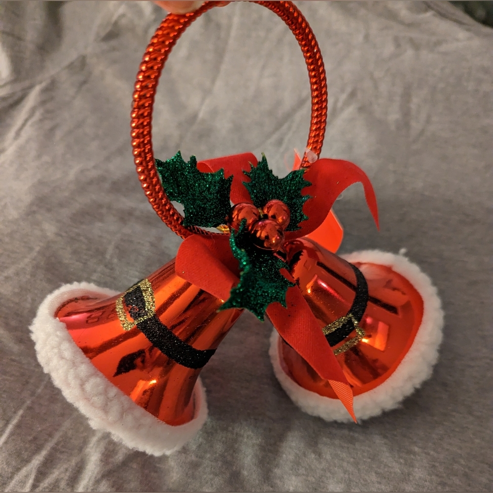 NWT - Holiday door decor